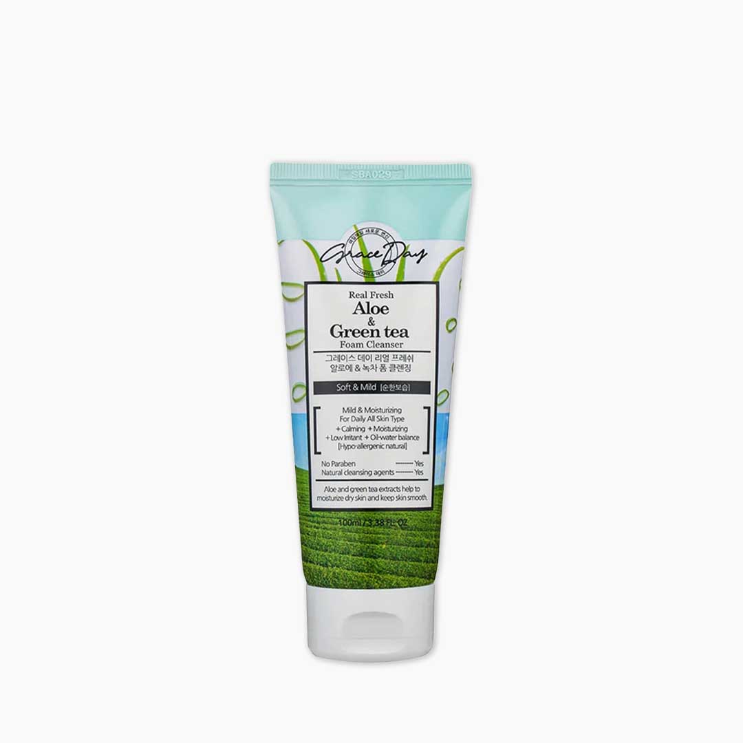 Grace Day Real Fresh Aloe &amp; Green Tea Foam Cleanser - 100ml