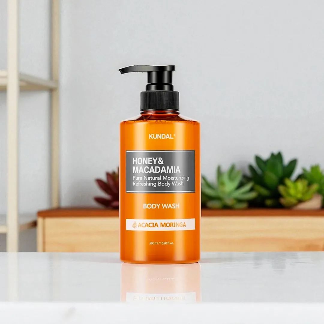 Kundal Honey & Macadamia Pure Body Wash (Acacia Moringa) -1058ml