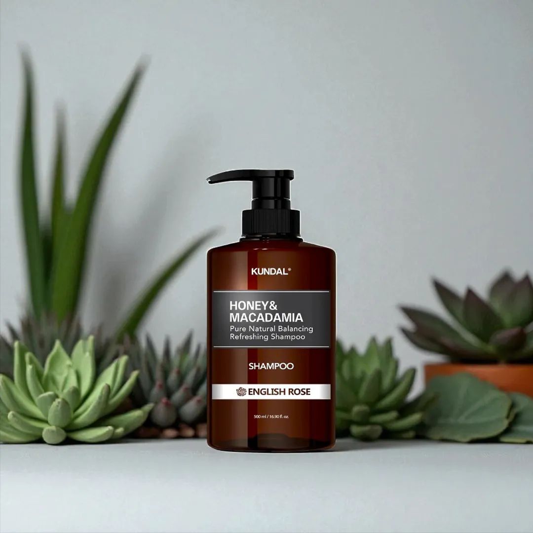 Kundal Honey & Macadamia Pure Natural Balancing Refreshing Shampoo (English Rose) - 500ml