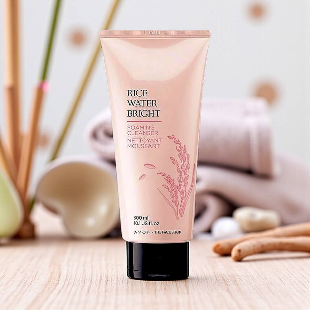 The face shop rice water bright cleansing foam - 300ml